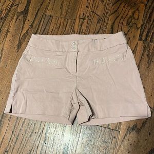 Attyre New York Pink Pearled Short